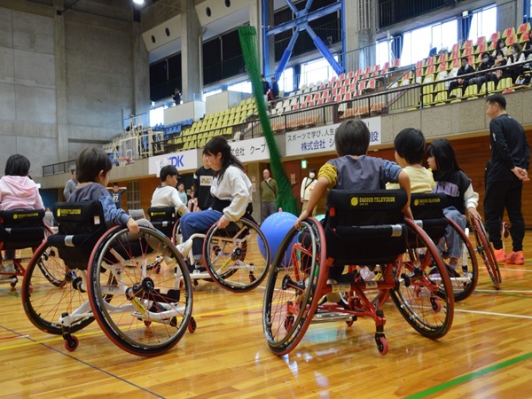 2024/12/8　　車いすバスケットフェスタ